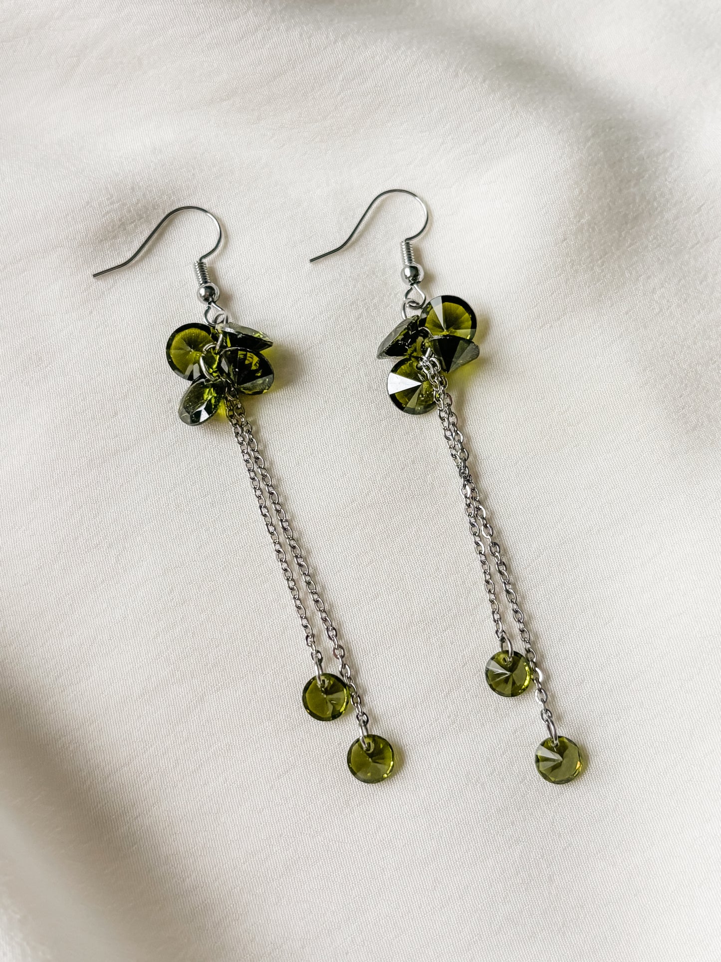 Korvakorut Esmie, vihreä