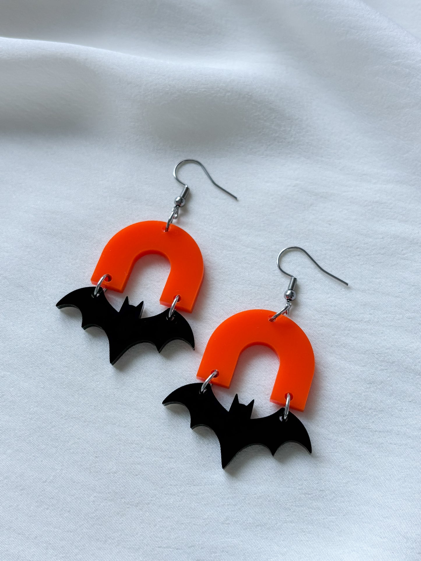 Korvakorut Bat