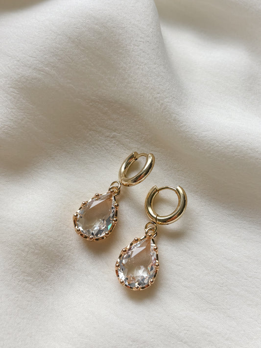 Crystal korvakorut