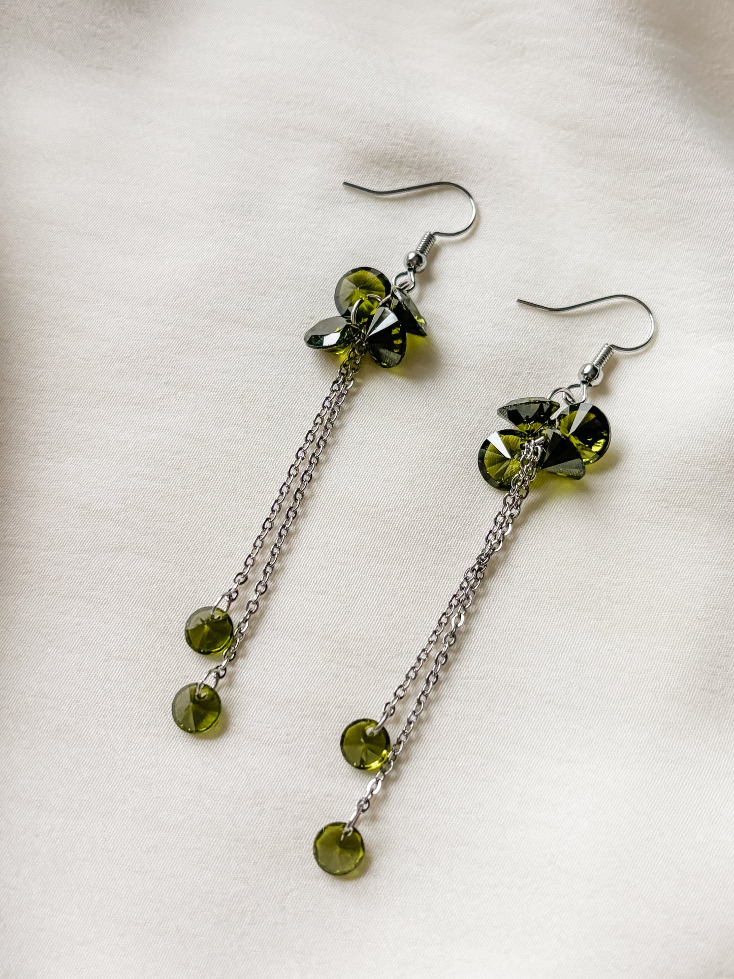 Korvakorut Esmie, vihreä