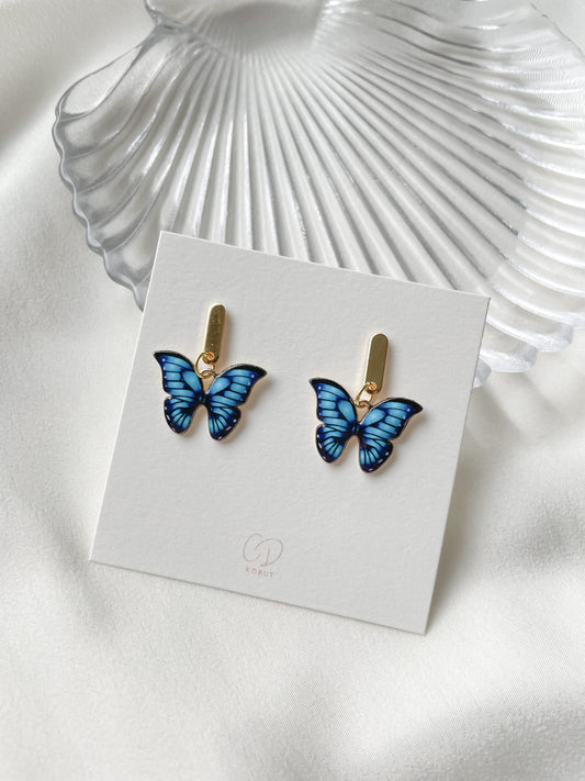 Korvakorut sininen perhonen